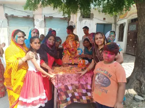 मित्रनगर,अशोक नगर में धूमधाम के साथ किया गणपति बप्पा का विसर्जन