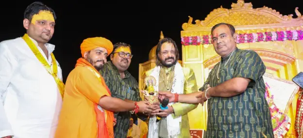 श्याम बाबा के चतुर्थ स्थापना दिवस पर हुई खाटू भजन संध्या
