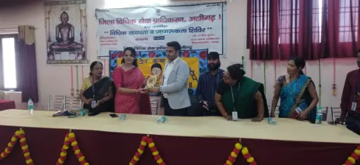 उदय सिंह जैन कन्या इण्टर कॉलेज में स्वच्छता जागरूकता अभियान सप्ताह पर कराई निबन्ध व चित्रकला प्रतियोगिता