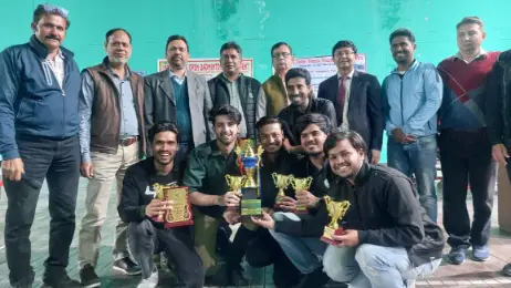 बैडमिंटन में आरएम हॉल ,टेबल टेनिस में आफताब हॉल व बास्केटबॉल में वीएम हॉल बना चैंपियन