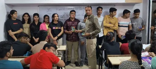 अवन्ति इंस्टीट्यूट के छात्रों ने किया नाम रोशन