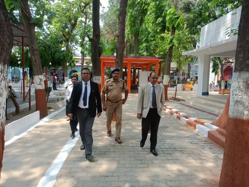 निरीक्षण के दौरान जिला जज को जेल में मिली खामियां
