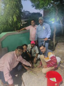 संकल्प एनक्लेव में वन्दे भारत सामाजिक संस्था ने लगाए 65 पौधे 