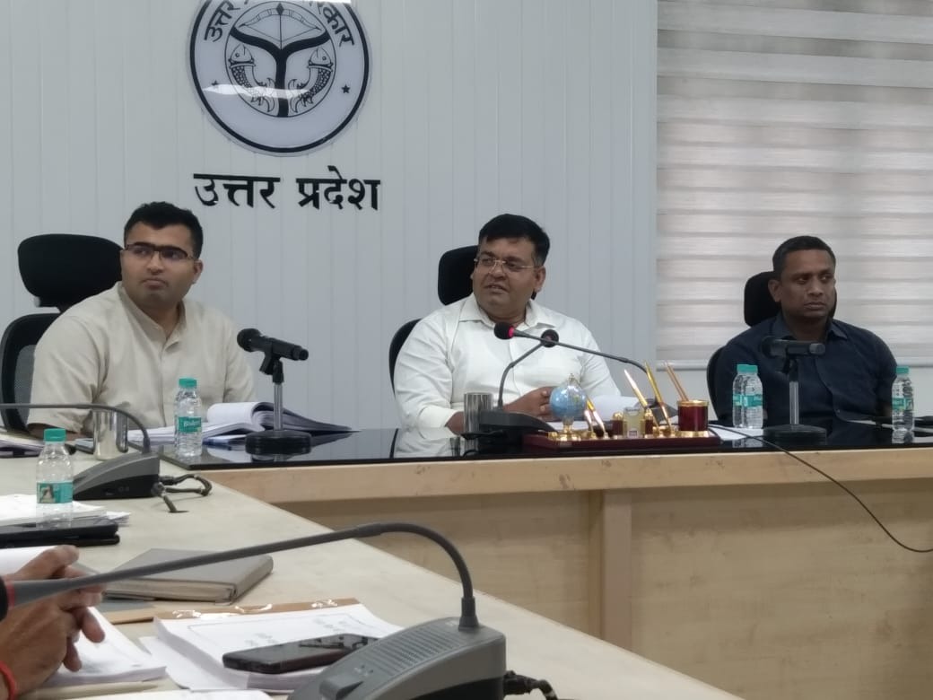 जुलाई माह की सीएम डैशबोर्ड समीक्षा बैठक में अलीगढ़ प्रदेश में रहा 26वें स्थान पर