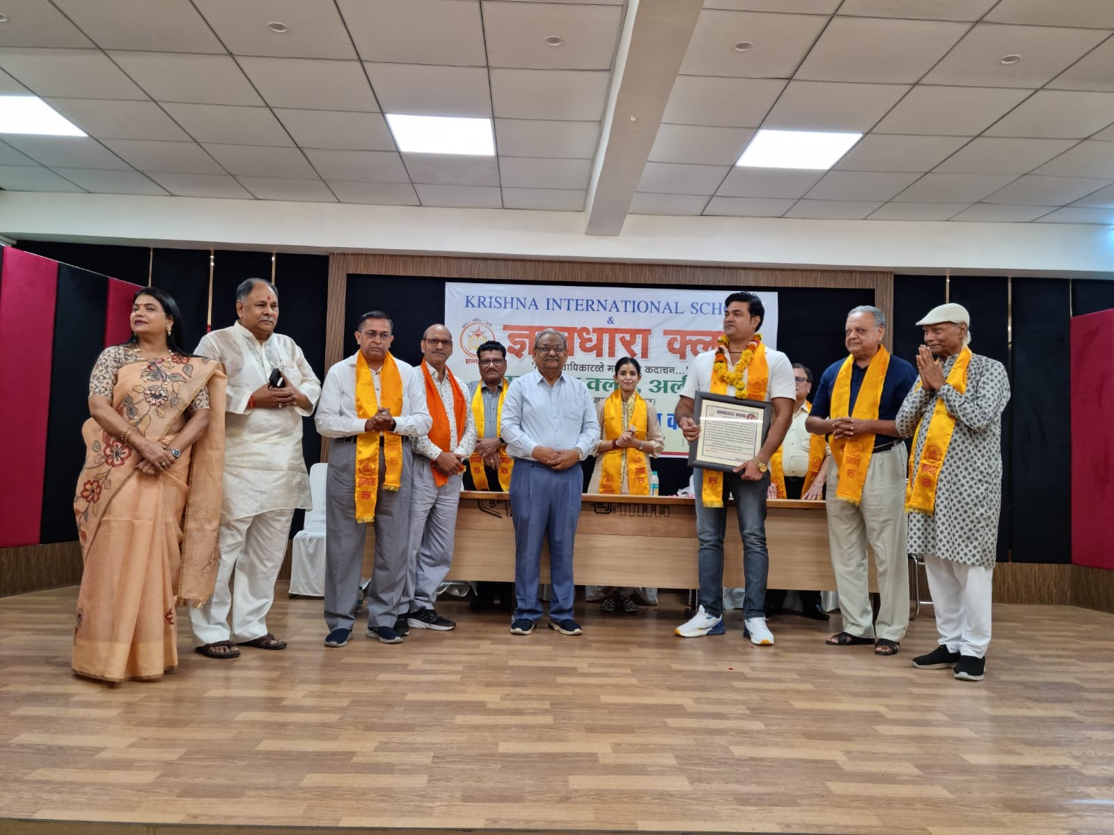 ज्ञान धारा क्लब ने कृष्णा इंटरनेशनल स्कूल में आयोजित किया मासिक कार्यक्रम