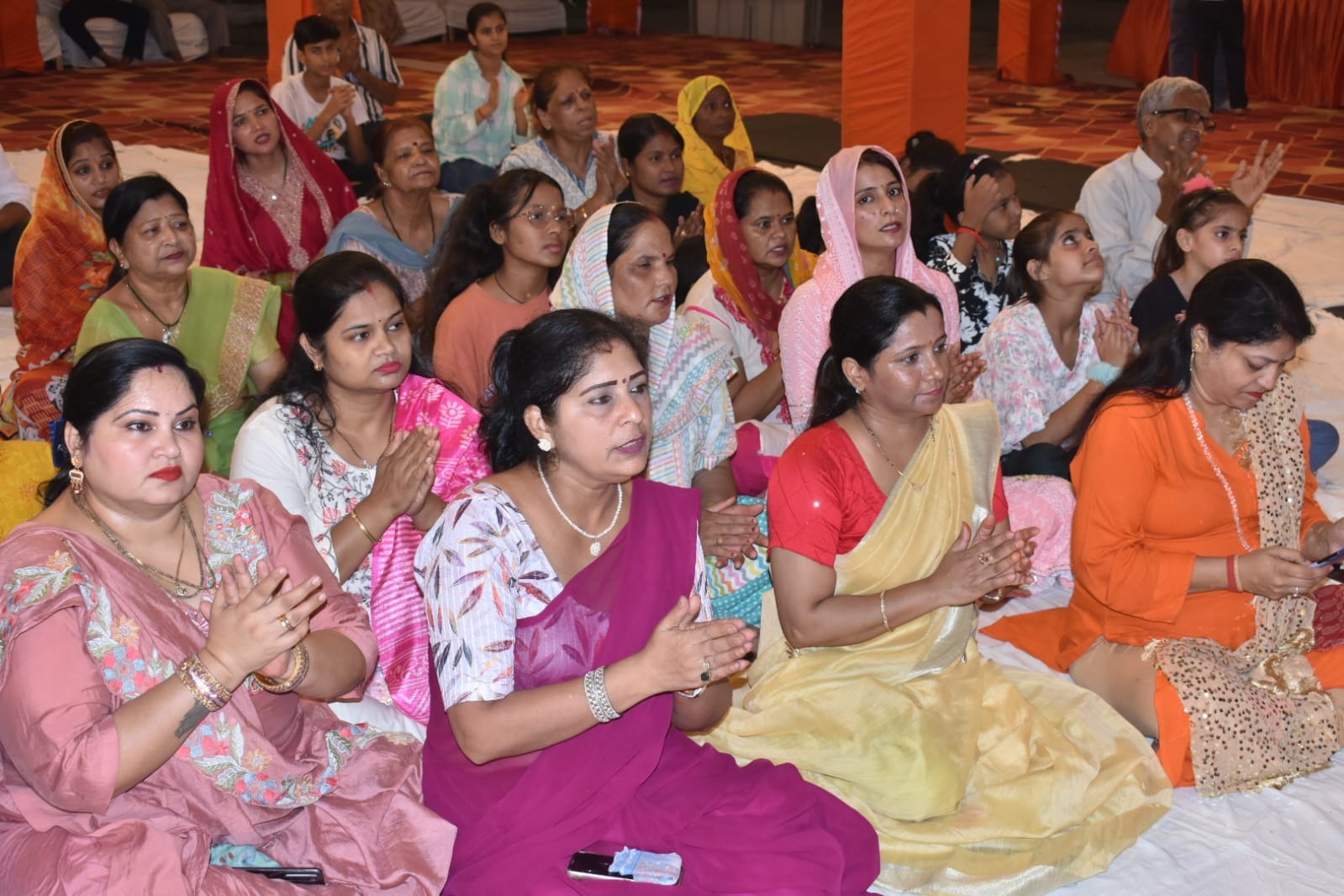 सेंटर पॉइंट स्थित टीकाराम मंदिर परिसर में भव्य श्री खाटू श्याम भजन संध्या का हुआ आयोजन