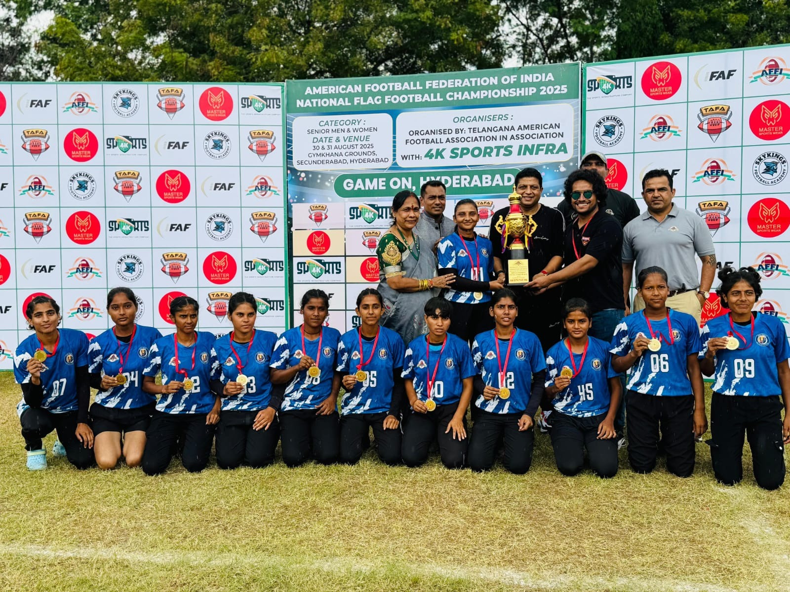राष्ट्रीय अमेरिकन फुटबॉल चैम्पियनशिप में यूपी की महिला टीम चैंपियन, पुरुष टीम तीसरे स्थान पर