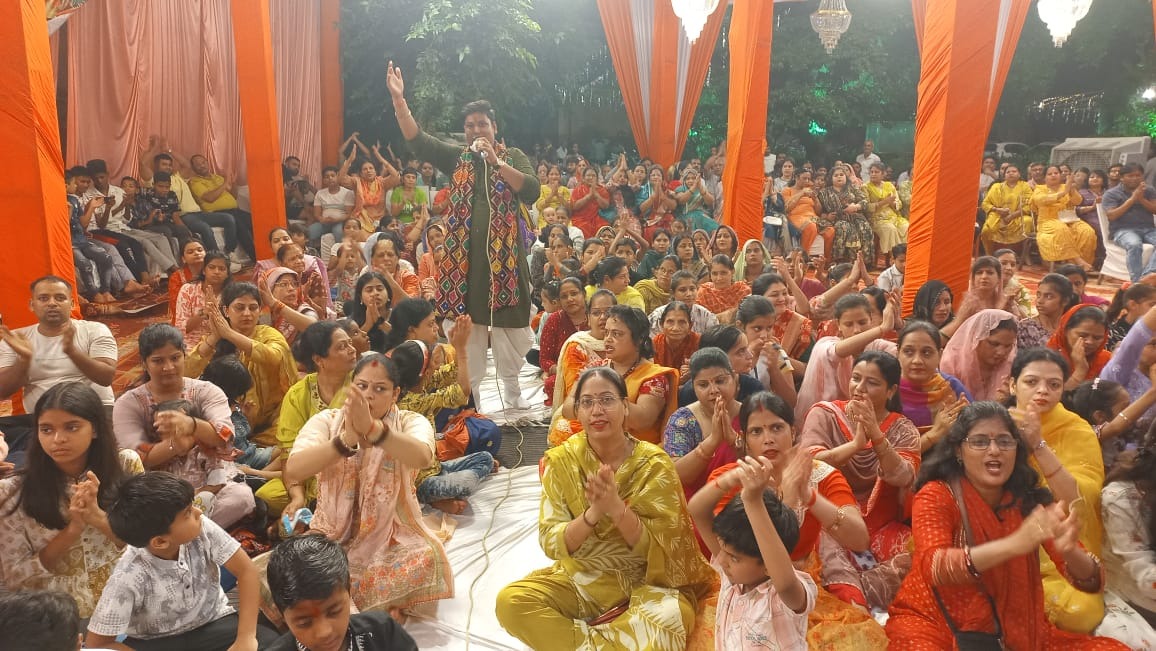 श्री टीकाराम मंदिर में गणेश महोत्सव का नवम दिवस भजन संध्या के साथ धूमधाम से मनाया