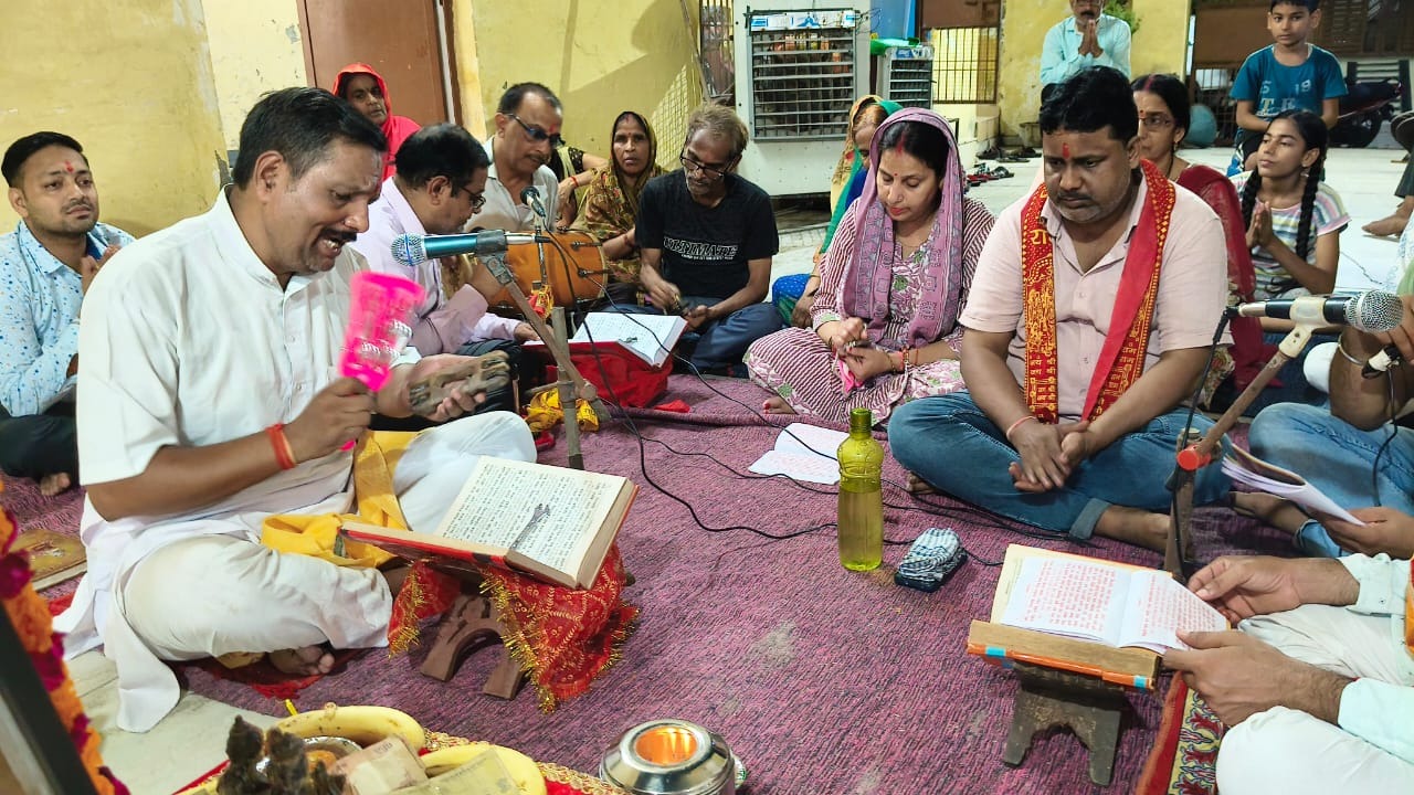 प्रीमियर नगर के जयशिव मंदिर में मंगलवार को संगीतमय सुंदरकांड पाठ किया आयोजित