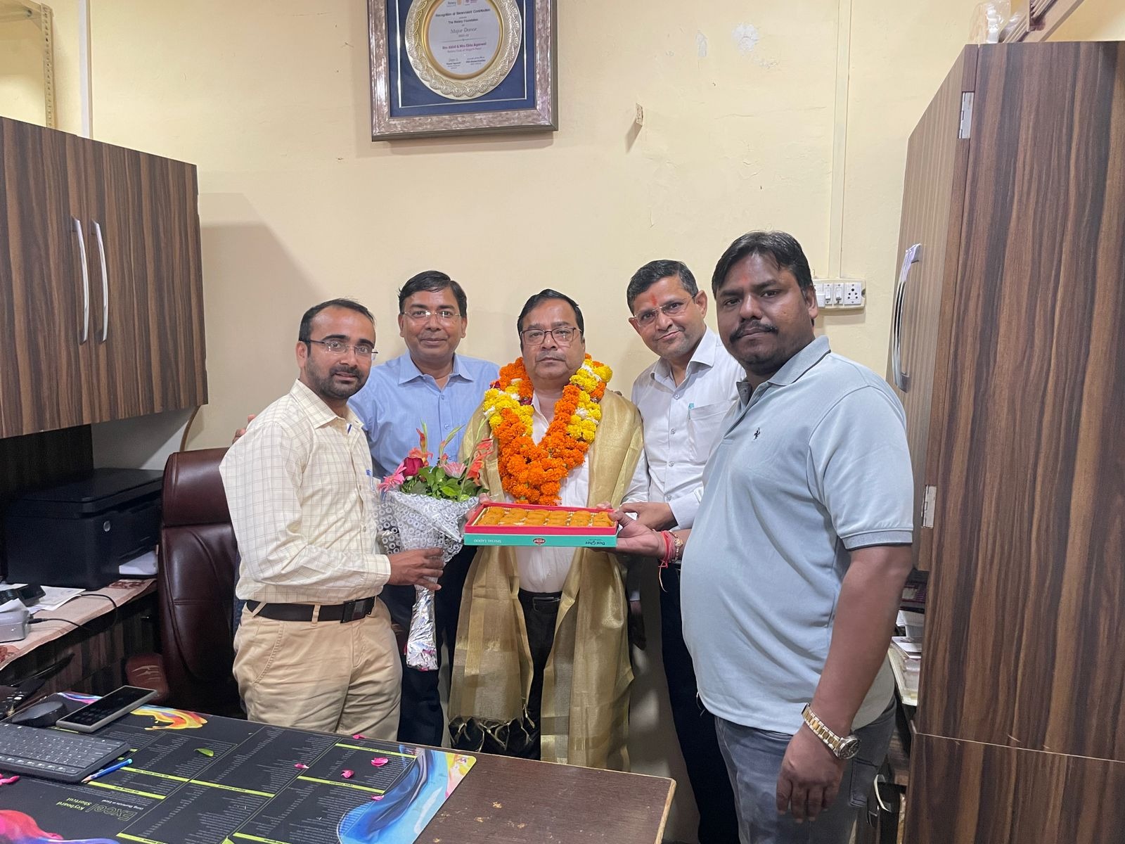 रोटरी क्लब ऑफ अलीगढ़ पर्ल ने शानदार जीत पर अखिल अग्रवाल को दी बधाई