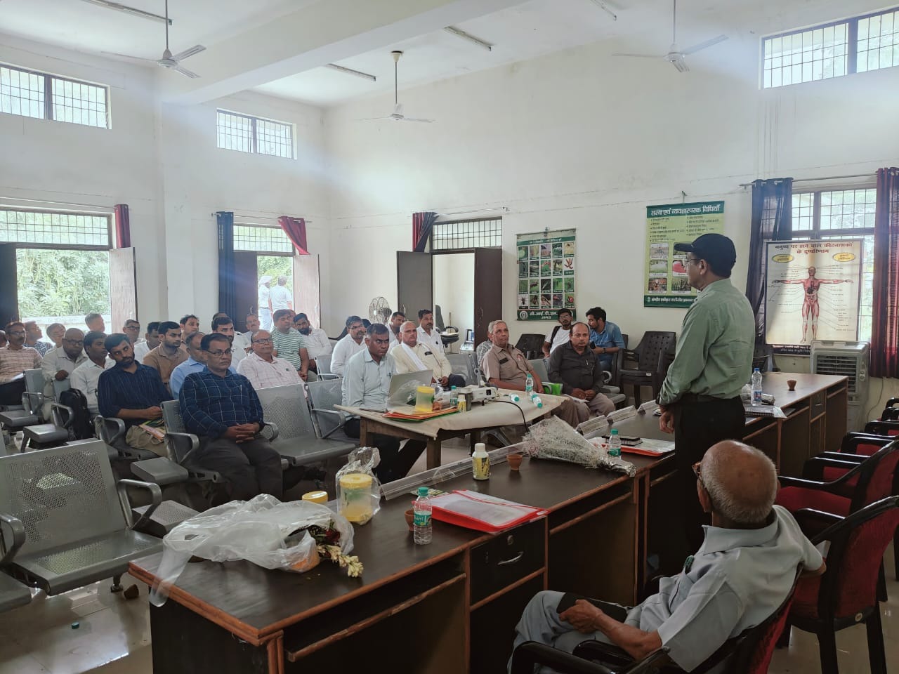 किसानों को मिला आईपीएम और एनपीएसएस एप का प्रशिक्षण